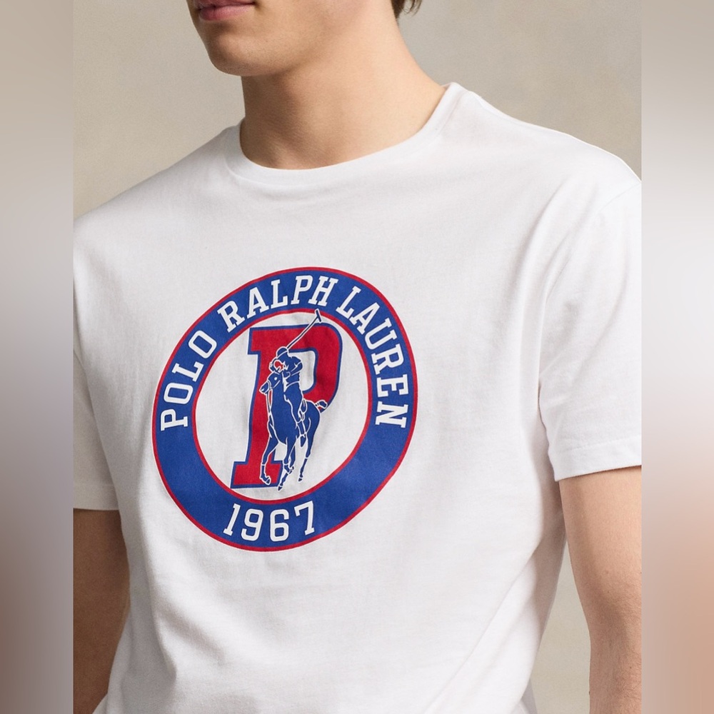 Polo Ralph Lauren
Men's Classic Fit Jersey Graphic
T-Shirt